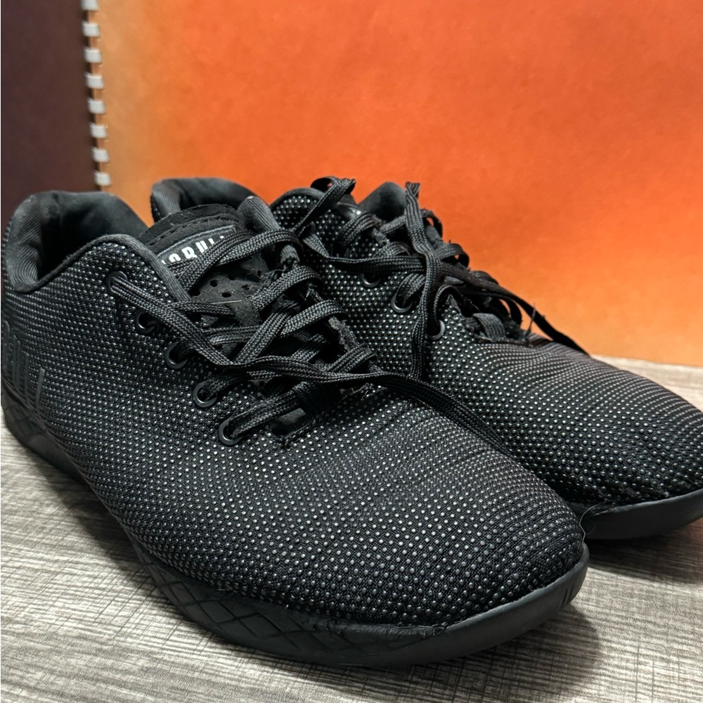 Nobull Trainers size 12